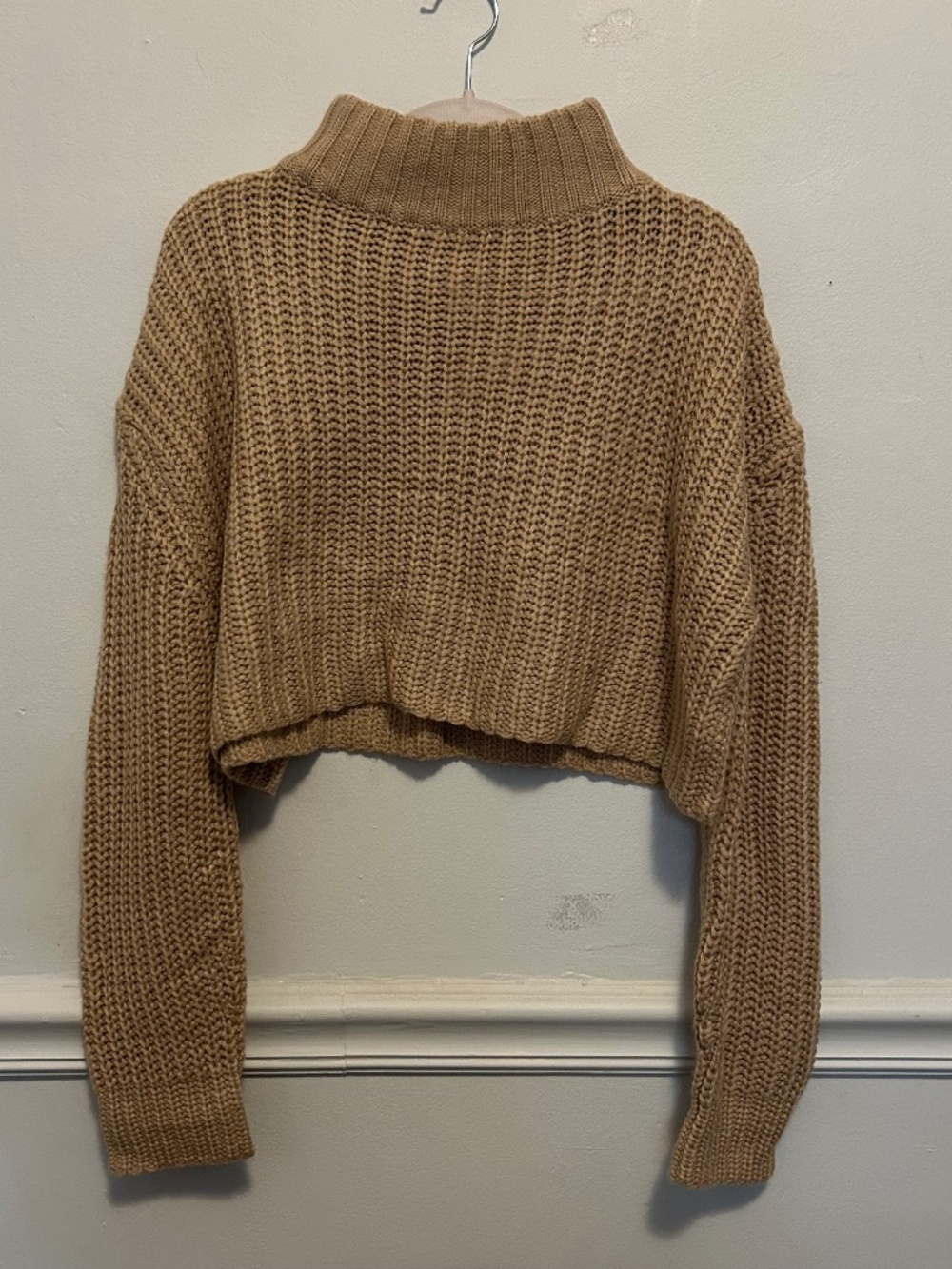 Forever 21 Mock Neck Beige Cropped Sweater